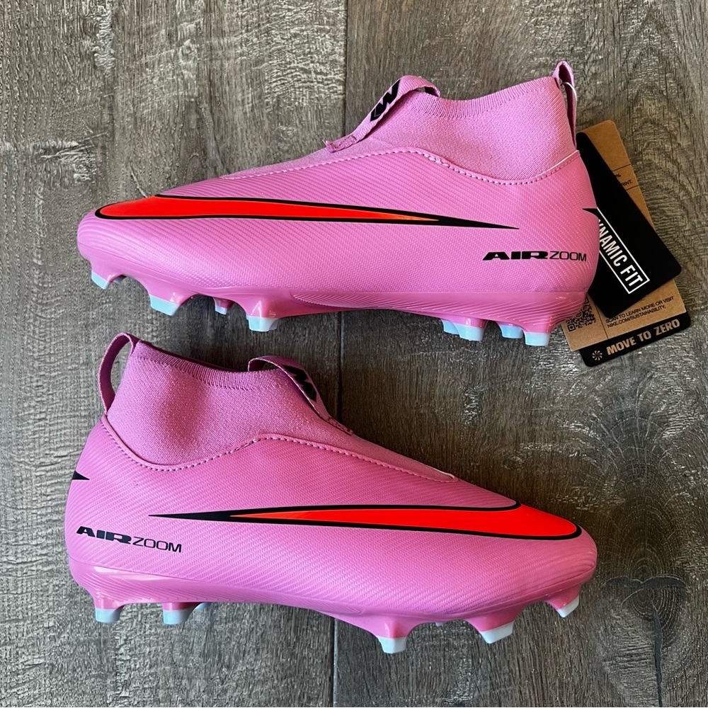 Nike Kids' Mercurial Superfly 10 Academy FG/MG Soccer Cleats Size 1.5Y